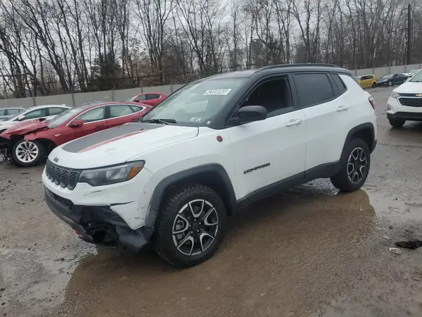 3C4NJDDN1ST521895 2025 JEEP COMPASS - Image 1
