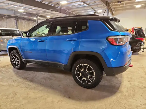3C4NJDDN1ST522884 2025 JEEP COMPASS - Image 2