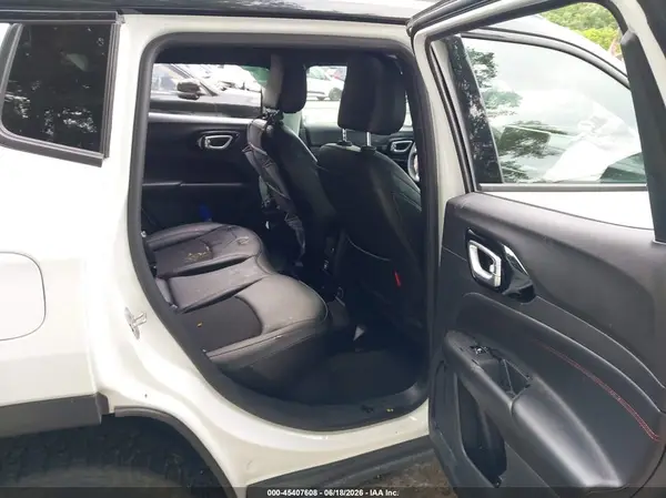 3C4NJDDN1ST524604 2025 JEEP COMPASS - Image 8