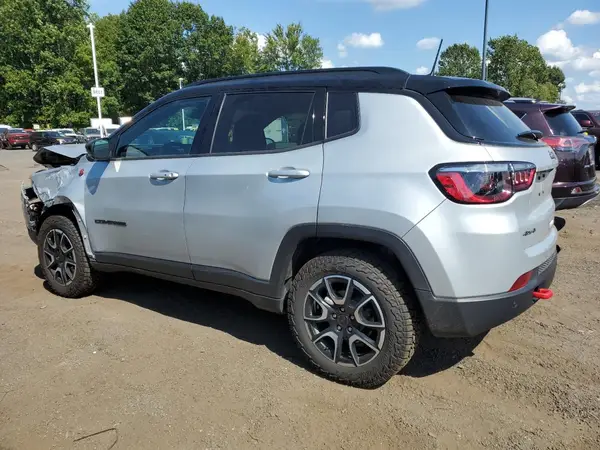 3C4NJDDN1ST536686 2025 JEEP COMPASS - Image 2