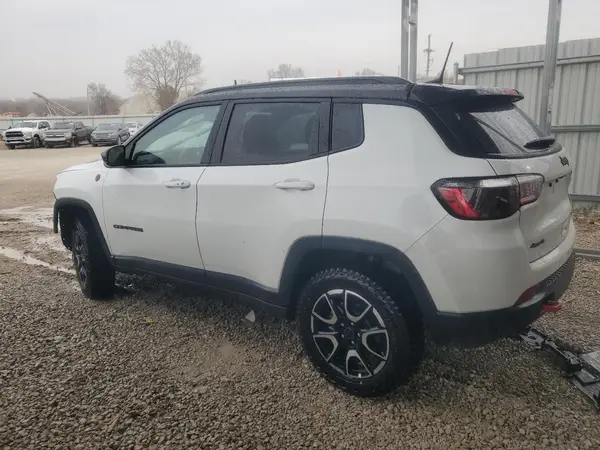3C4NJDDN1ST583944 2025 JEEP COMPASS - Image 2
