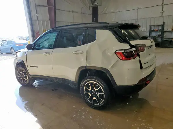 3C4NJDDN1ST584236 2025 JEEP COMPASS - Image 2