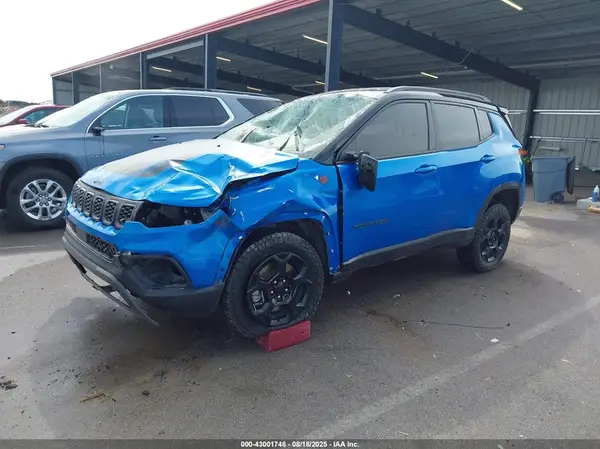 3C4NJDDN2RT129373 2024 JEEP COMPASS - Image 2