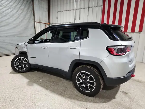 3C4NJDDN2ST507312 2025 JEEP COMPASS - Image 2