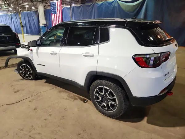 3C4NJDDN2ST514549 2025 JEEP COMPASS - Image 2