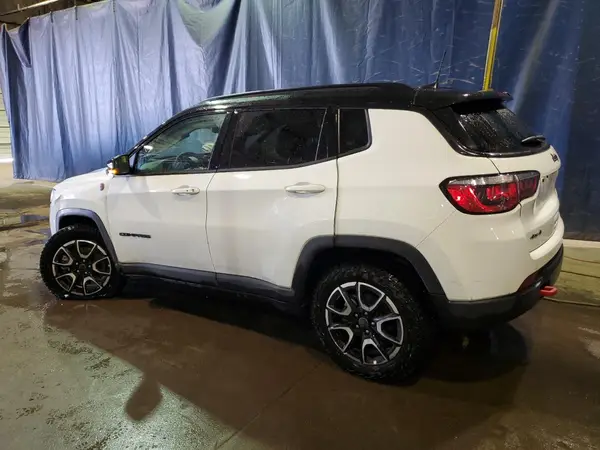 3C4NJDDN2ST522375 2025 JEEP COMPASS - Image 2