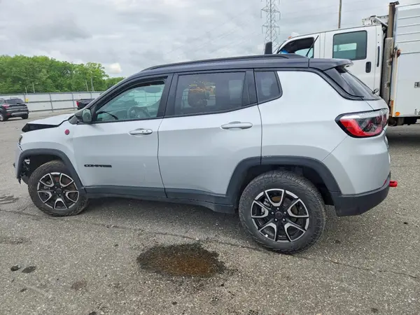 3C4NJDDN2ST524661 2025 JEEP COMPASS - Image 2