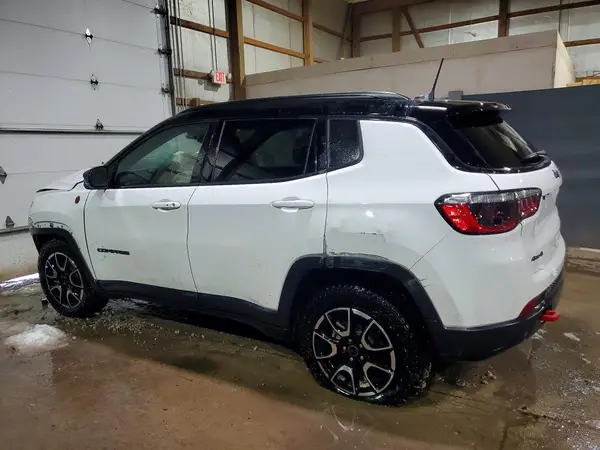 3C4NJDDN2ST543470 2025 JEEP COMPASS - Image 2