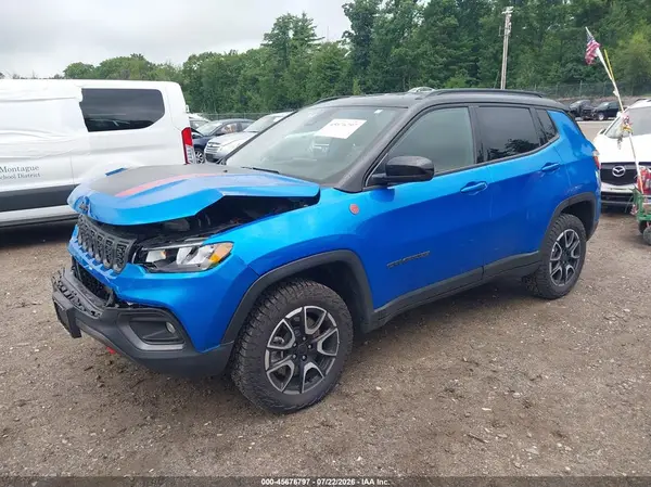 3C4NJDDN2ST591924 2025 JEEP COMPASS - Image 2