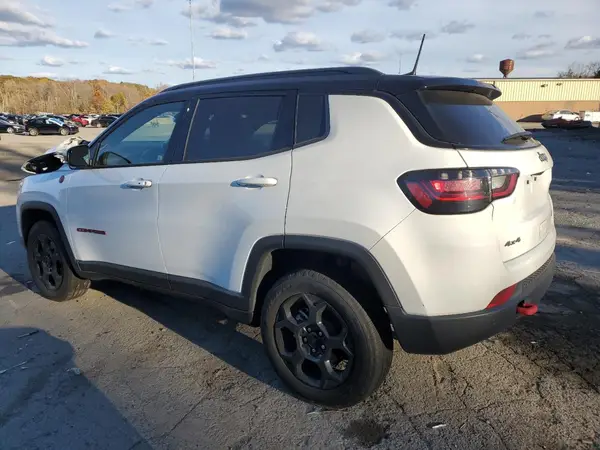 3C4NJDDN3PT520755 2023 JEEP COMPASS - Image 2