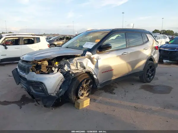 3C4NJDDN3PT527897 2023 JEEP COMPASS - Image 2