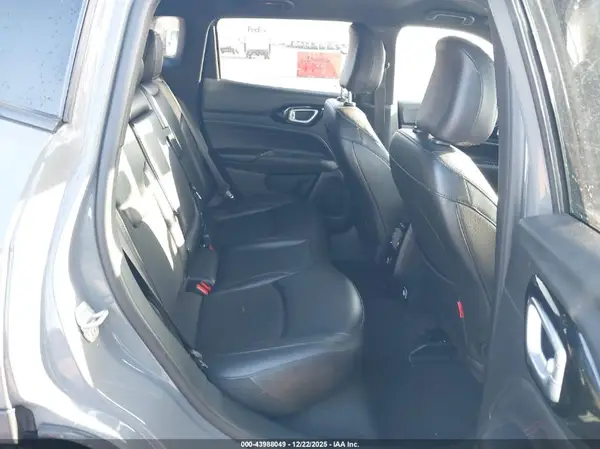 3C4NJDDN3PT566747 2023 JEEP COMPASS - Image 8