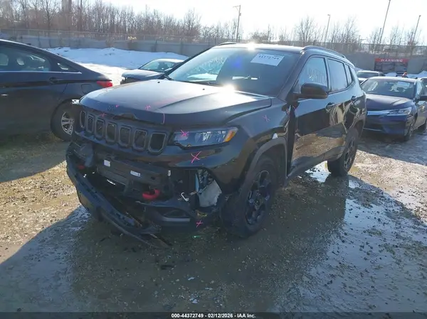 3C4NJDDN3PT568627 2023 JEEP COMPASS - Image 2