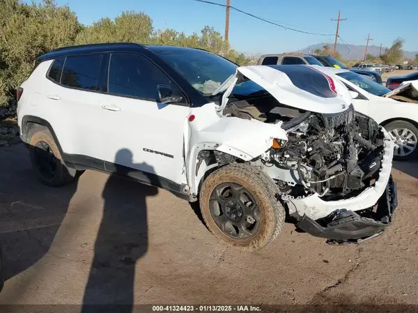 3C4NJDDN3RT104854 2024 JEEP COMPASS - Image 1