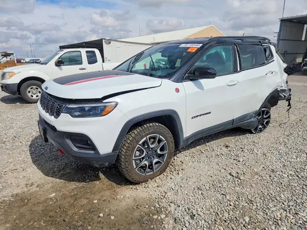 3C4NJDDN3ST520893 2025 JEEP COMPASS - Image 1