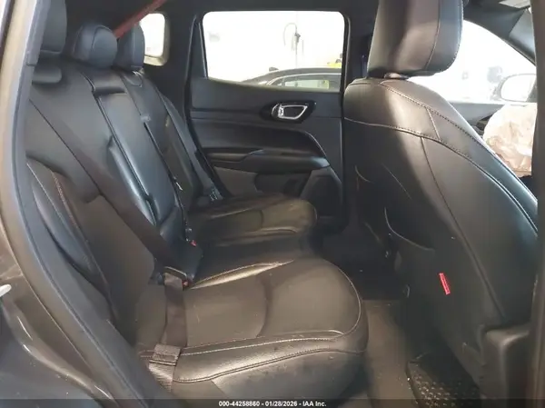 3C4NJDDN4PT565252 2023 JEEP COMPASS - Image 8