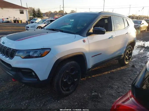 3C4NJDDN4PT566773 2023 JEEP COMPASS - Image 2
