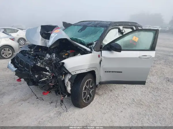 3C4NJDDN4RT118679 2024 JEEP COMPASS - Image 2