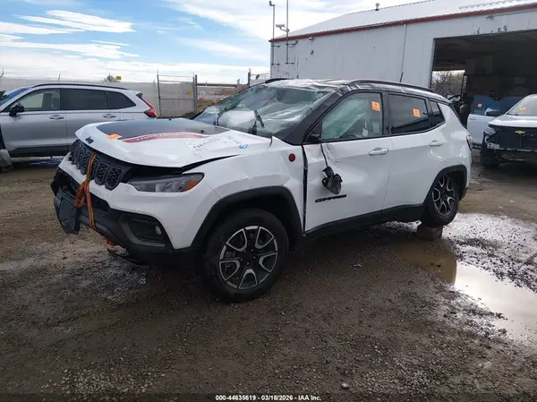 3C4NJDDN4RT144831 2024 JEEP COMPASS - Image 2