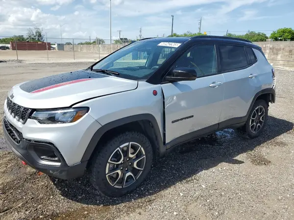 3C4NJDDN4RT149558 2024 JEEP COMPASS - Image 1