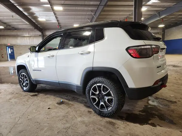 3C4NJDDN4RT149561 2024 JEEP COMPASS - Image 2