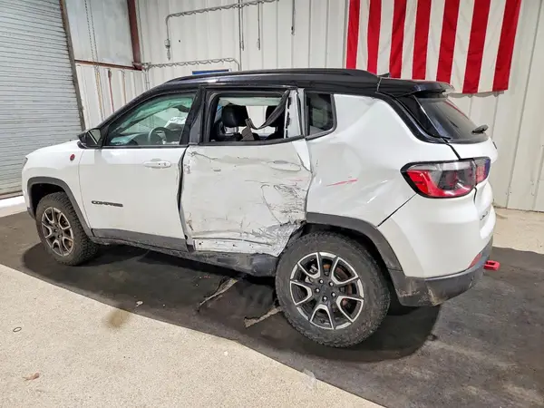 3C4NJDDN4RT149575 2024 JEEP COMPASS - Image 2