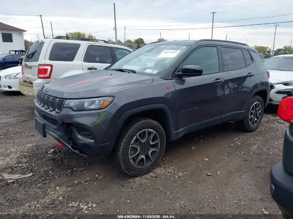 3C4NJDDN4RT170071 2024 JEEP COMPASS - Image 2