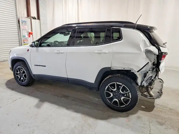 3C4NJDDN4ST522877 2025 JEEP COMPASS - Image 2