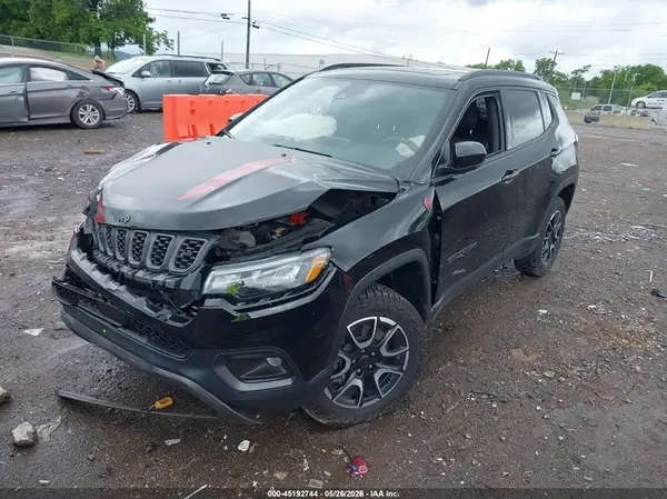 3C4NJDDN4ST556009 2025 JEEP COMPASS - Image 2