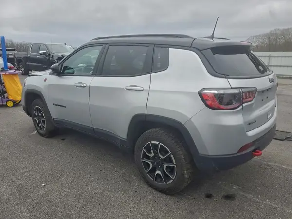 3C4NJDDN4ST556690 2025 JEEP COMPASS - Image 2