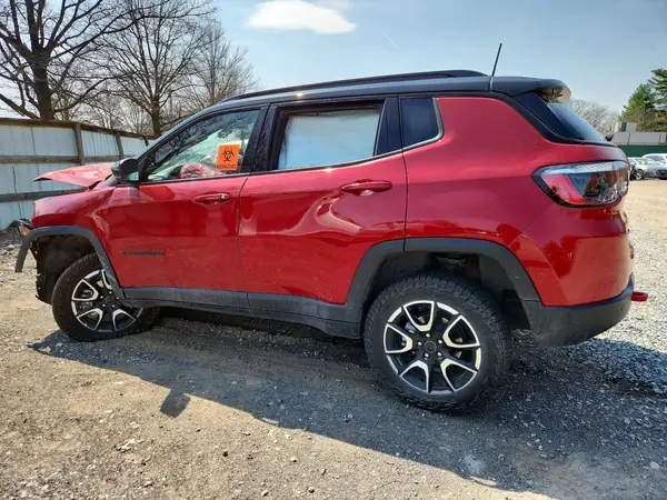 3C4NJDDN4ST584425 2025 JEEP COMPASS - Image 2