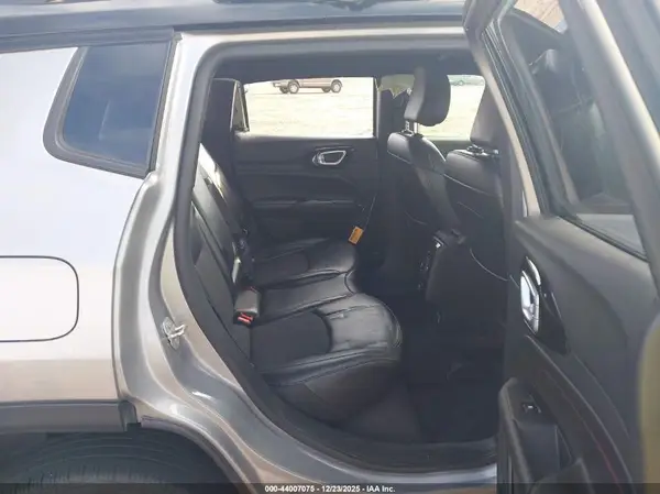 3C4NJDDN5PT527545 2023 JEEP COMPASS - Image 8