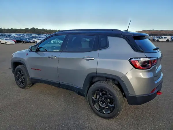 3C4NJDDN5PT552395 2023 JEEP COMPASS - Image 2
