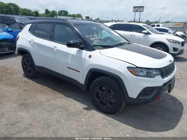3C4NJDDN5PT557872 2023 JEEP COMPASS - Image 1