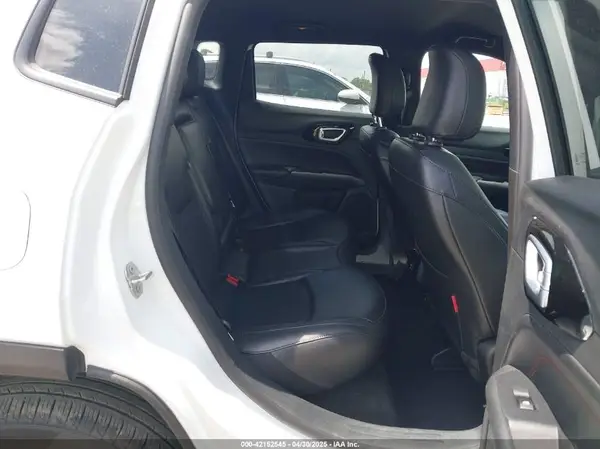 3C4NJDDN5PT557872 2023 JEEP COMPASS - Image 8