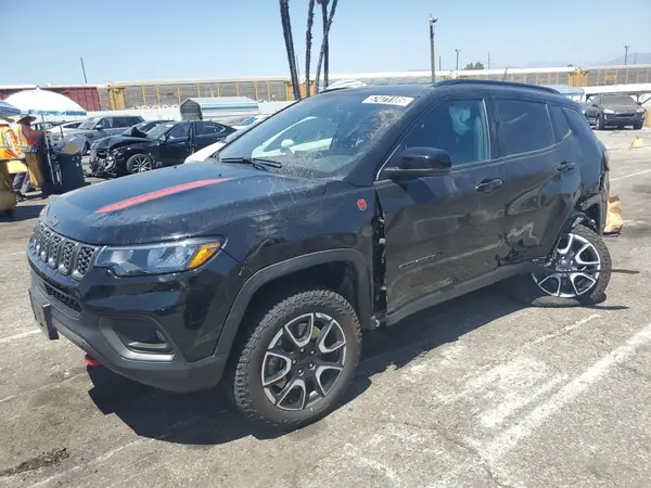 3C4NJDDN5RT137399 2024 JEEP COMPASS - Image 1