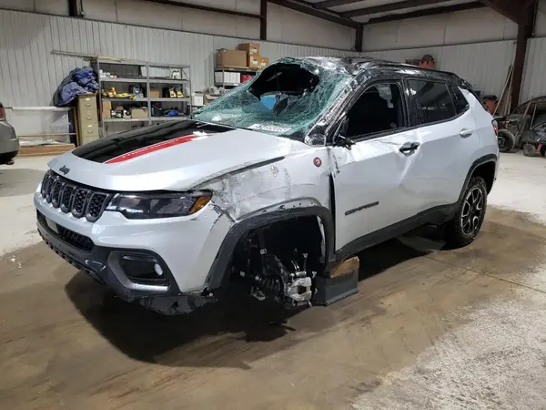 3C4NJDDN5RT149519 2024 JEEP COMPASS - Image 1