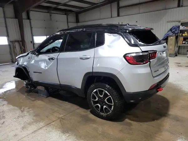 3C4NJDDN5RT149519 2024 JEEP COMPASS - Image 2