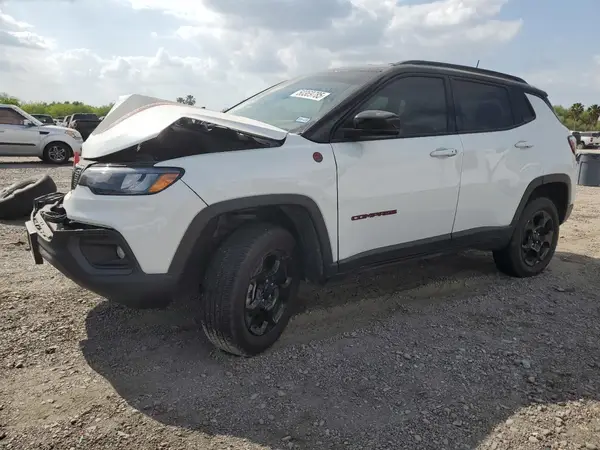 3C4NJDDN5RT579213 2024 JEEP COMPASS - Image 1