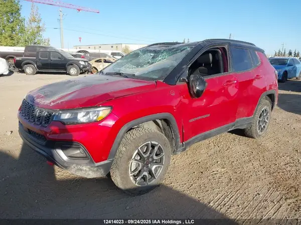 3C4NJDDN5ST530308 2025 JEEP COMPASS - Image 2