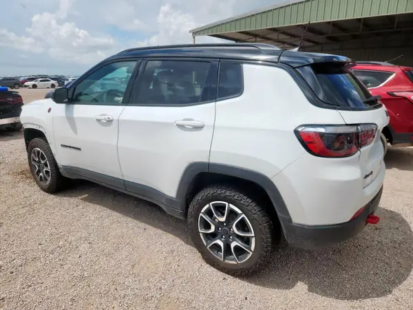 3C4NJDDN5ST557508 2025 JEEP COMPASS - Image 2