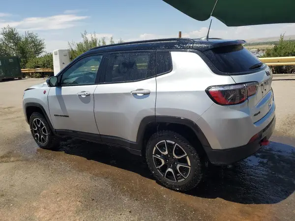 3C4NJDDN5ST558741 2025 JEEP COMPASS - Image 2
