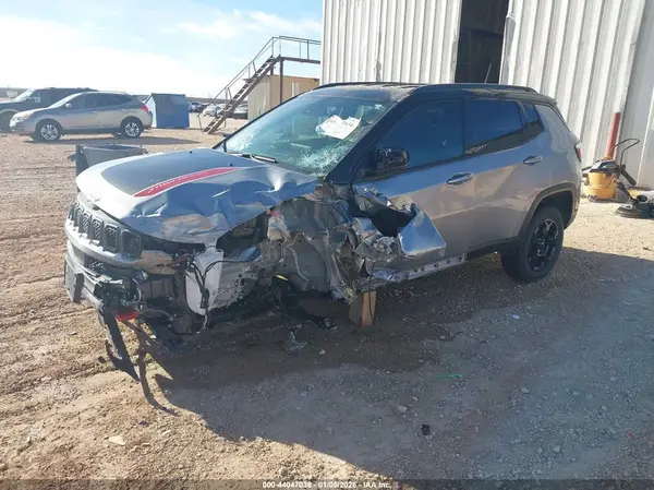 3C4NJDDN6PT506140 2023 JEEP COMPASS - Image 2