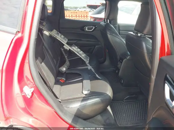 3C4NJDDN6PT528025 2023 JEEP COMPASS - Image 8