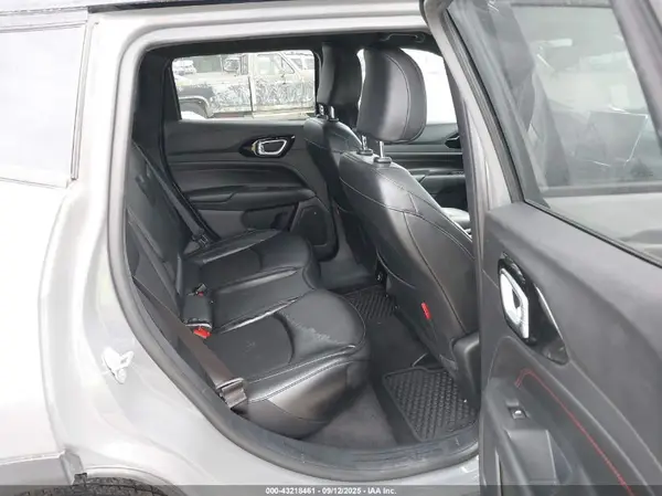 3C4NJDDN6PT564720 2023 JEEP COMPASS - Image 8