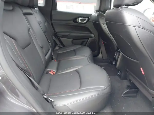 3C4NJDDN6RT129716 2024 JEEP COMPASS - Image 8
