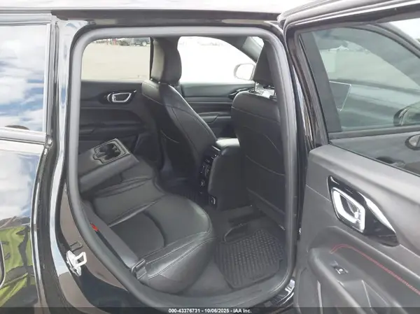 3C4NJDDN6RT137220 2024 JEEP COMPASS - Image 8