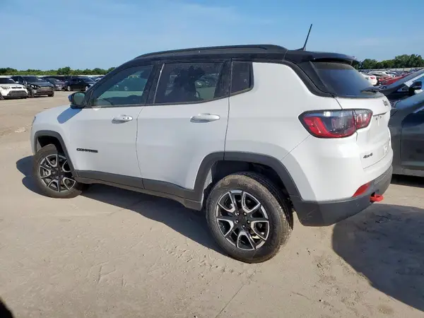 3C4NJDDN6RT144748 2024 JEEP COMPASS - Image 2