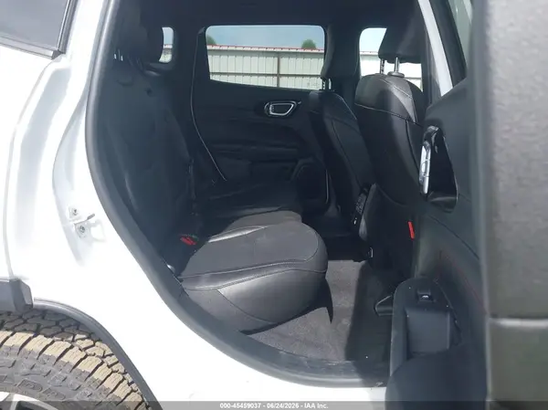 3C4NJDDN6RT166622 2024 JEEP COMPASS - Image 8