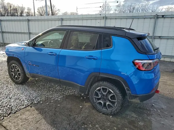3C4NJDDN6ST533170 2025 JEEP COMPASS - Image 2
